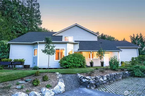 2178 28th St, Bellingham, WA 98225