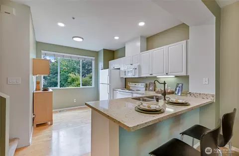 11920 NE 163rd Pl, Bothell, WA 98011 photo 7