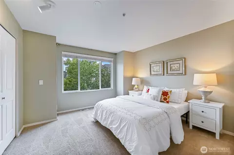 11920 NE 163rd Pl, Bothell, WA 98011 photo 16