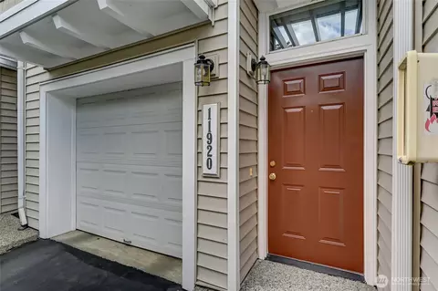 11920 NE 163rd Pl, Bothell, WA 98011 photo 4
