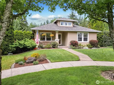 2237 Mcdonald Ave, Dupont, WA 98327