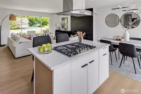 Kitchen - 320 178th Pl SW, Bothell, WA 98012 photo 4 of 4