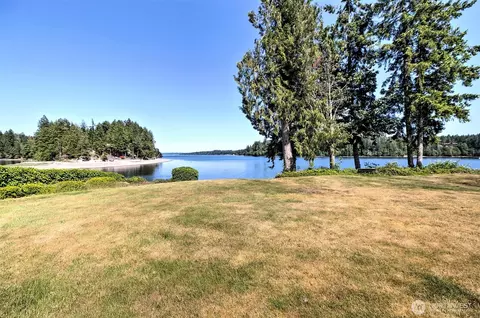 131 E Rustle Way, Grapeview, WA 98546 photo 11