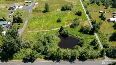 5196 Sand Rd, Bellingham, WA 98226