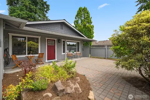3901 190th Pl SW, Lynnwood, WA 98036