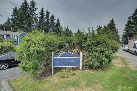 21906 56th Ave W #C2, Mountlake Terrace, WA 98043