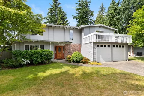 13811 119th Ave NE, Kirkland, WA 98034