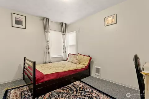 Other - 6113 Rockefeller Ave, Everett, WA 98203 photo 3 of 6
