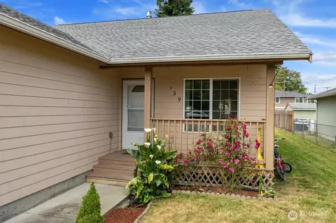 139 169th St E, Spanaway, WA 98387 photo 2