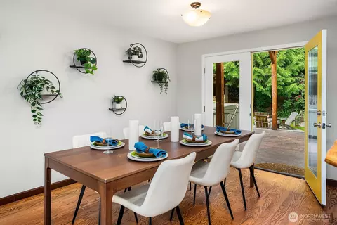 Dining - 409 169th St SE, Bothell, WA 98012 photo 1 of 3