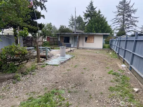 837 San Antonio Ct SE, Ocean Shores, WA 98569