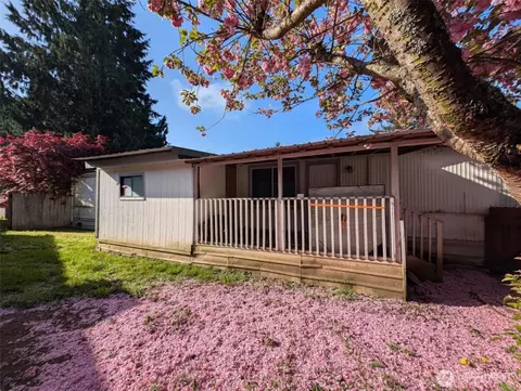 15 Murray Pl #84, Elma, WA 98541