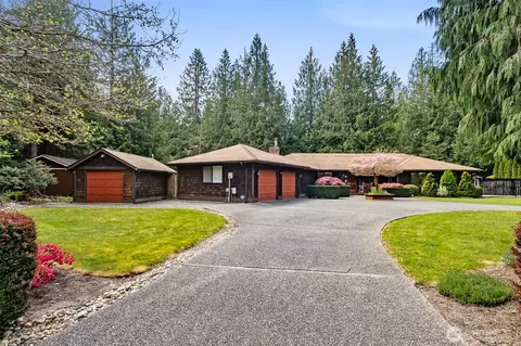 24131 SE 225th St, Maple Valley, WA 98038