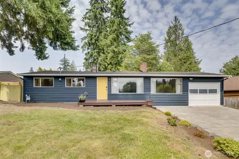 20616 80th Ave W, Edmonds, WA 98026