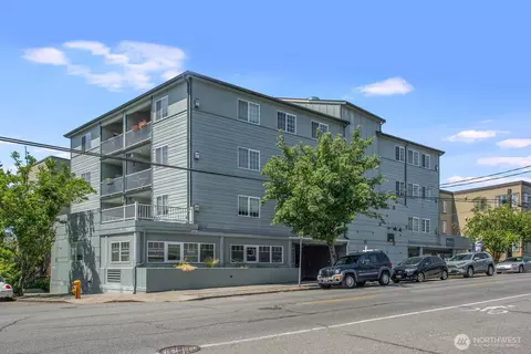 7301 5th Ave NE #401, Seattle, WA 98115