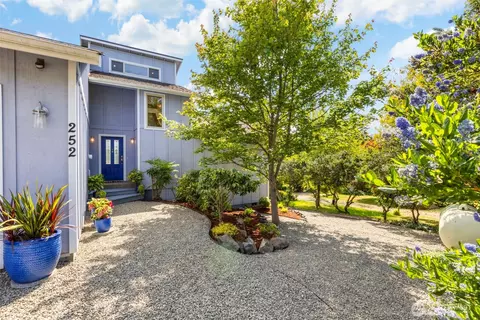 252 Myrtle St, Port Townsend, WA 98368