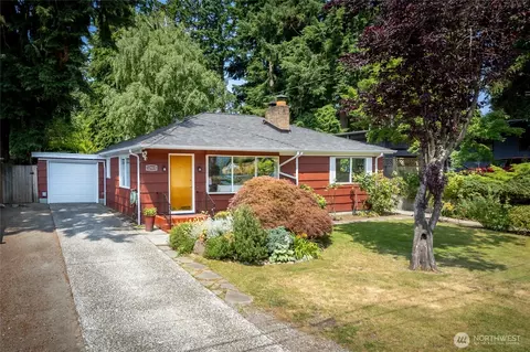 12515 2nd Ave NE, Seattle, WA 98125