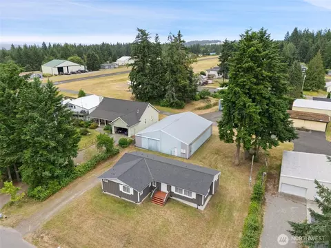 10600 NW Contact Ct, Silverdale, WA 98383