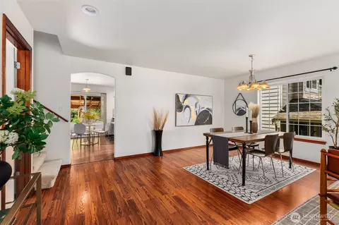 Dining - 5720 8th Dr W, Everett, WA 98203 photo 1 of 1