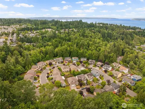 View/Area - 5720 8th Dr W, Everett, WA 98203 photo 3 of 3