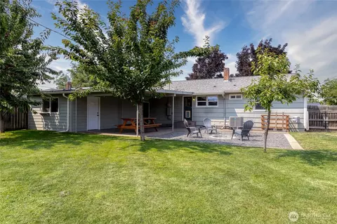 Exterior - 136 Boyer Dr, Walla Walla, WA 99362 photo 6 of 6