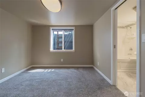 Bedroom - 136 Boyer Dr, Walla Walla, WA 99362 photo 3 of 4
