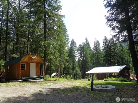 Exterior - 270 W Fork Rd, Conconully, WA 98819 photo 17 of 18