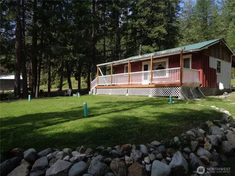 270 W Fork Rd, Conconully, WA 98819