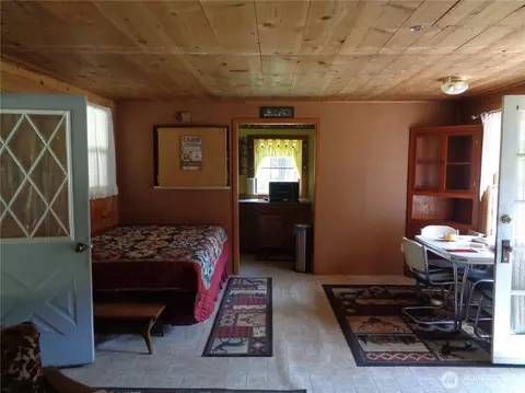Bedroom - 270 W Fork Rd, Conconully, WA 98819 photo 1 of 2