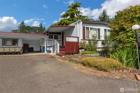8602 32nd Ave S #144, Lakewood, WA 98499