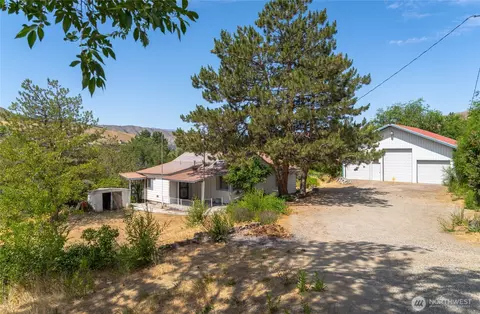 1403 Lower Sunnyslope, Wenatchee, WA 98801