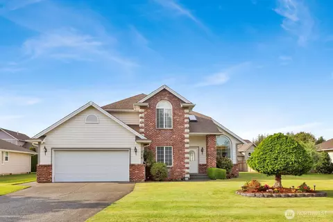 216 Springview Dr, Lynden, WA 98264