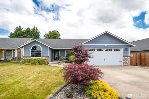 2496 Redwood Ave, Longview, WA 98632