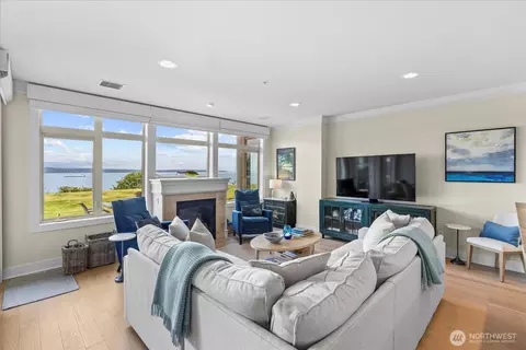 31 Pine St #102, Edmonds, WA 98020 photo 6