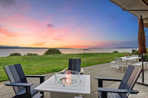 31 Pine St #102, Edmonds, WA 98020 photo 40