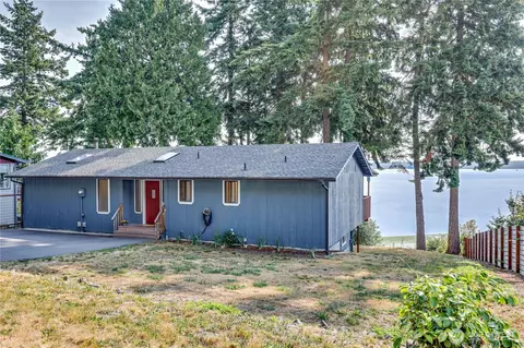 240 Tala Shore Dr, Port Ludlow, WA 98365