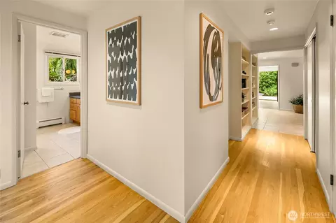 2325 38th Ave E, Seattle, WA 98112 photo 24
