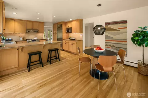 2325 38th Ave E, Seattle, WA 98112 photo 16