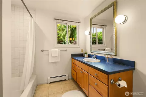 2325 38th Ave E, Seattle, WA 98112 photo 25