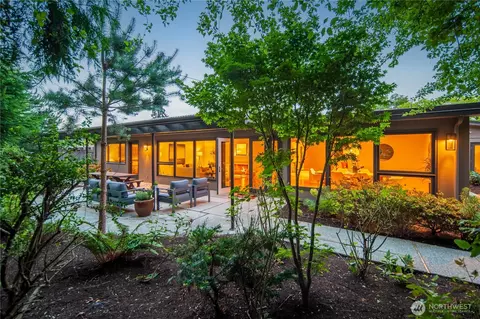 2325 38th Ave E, Seattle, WA 98112 photo 3