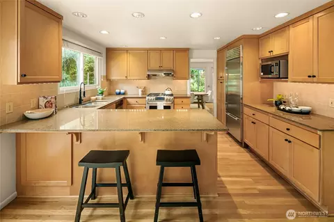 2325 38th Ave E, Seattle, WA 98112 photo 14