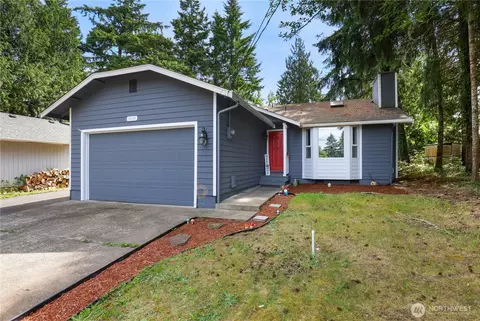 10110 Whitecap Dr NW, Olympia, WA 98502