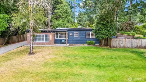 12819 Lake City Blvd SW, Lakewood, WA 98498