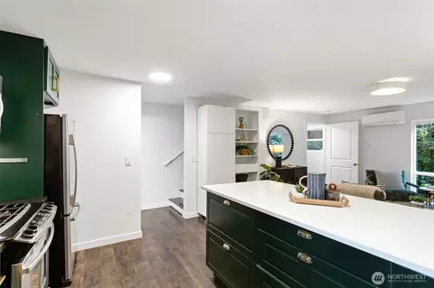 Kitchen - 1541 18th Ave S, Seattle, WA 98144 photo 4 of 5