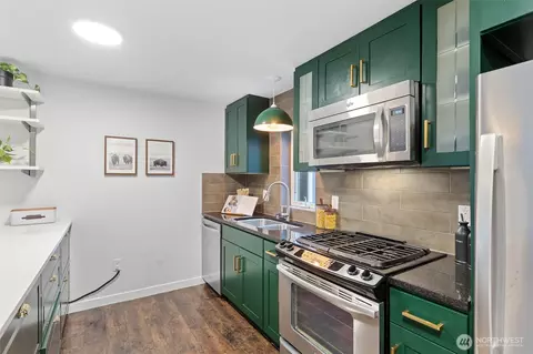 Kitchen - 1541 18th Ave S, Seattle, WA 98144 photo 3 of 5