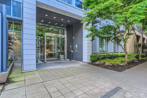 2911 2nd Ave #513, Seattle, WA 98121