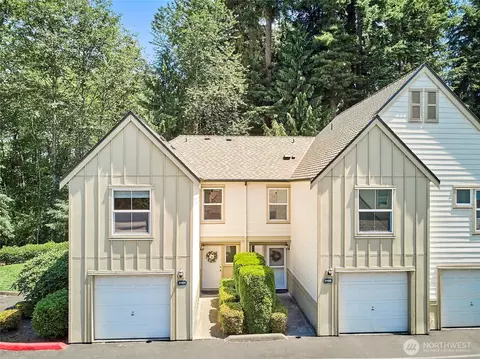1600 121st St SE #D101, Everett, WA 98208
