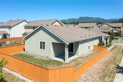 202 Grennan Ln N, Enumclaw, WA 98022 photo 23