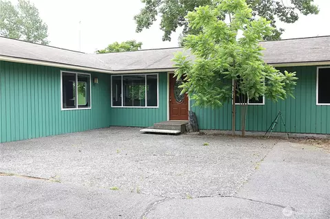 7020 Dahlberg Rd, Ferndale, WA 98248