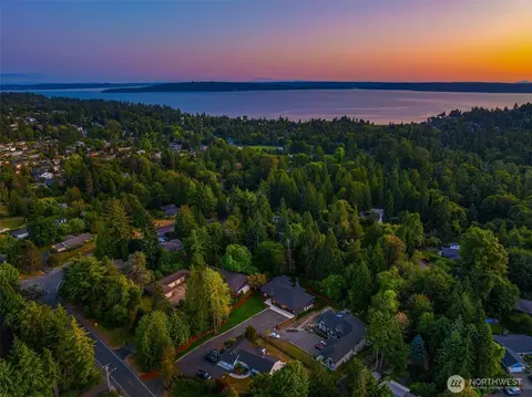 17163 4th Ave SW, Normandy Park, WA 98166